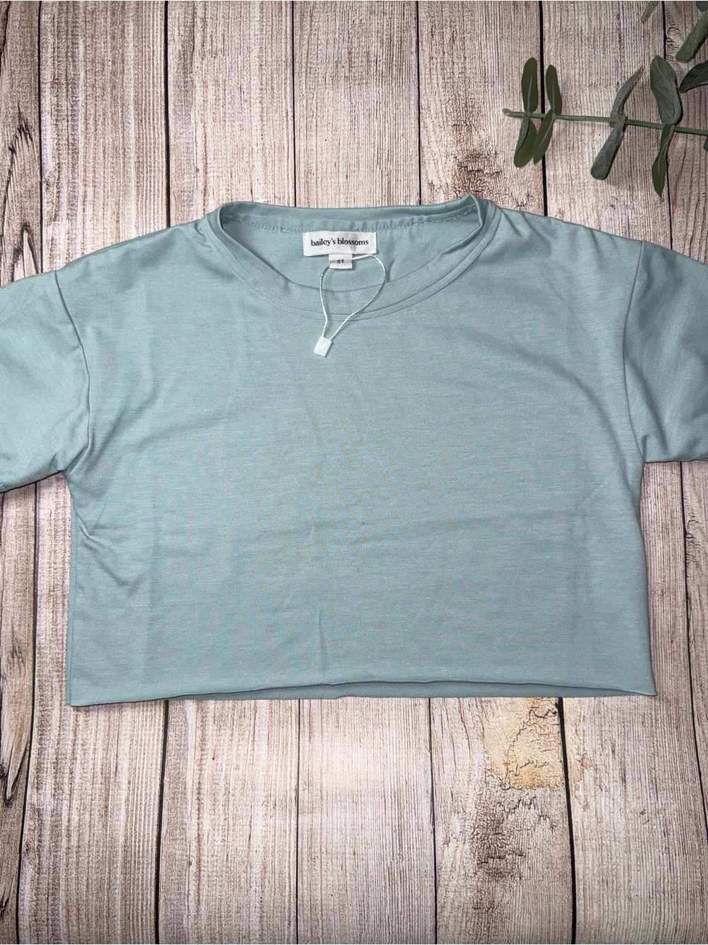 bailey's blossoms | cropped shirt
